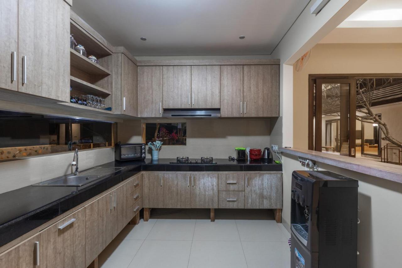Villa Mayasari 6 Bed Rooms Nusa Dua  Eksteriør billede