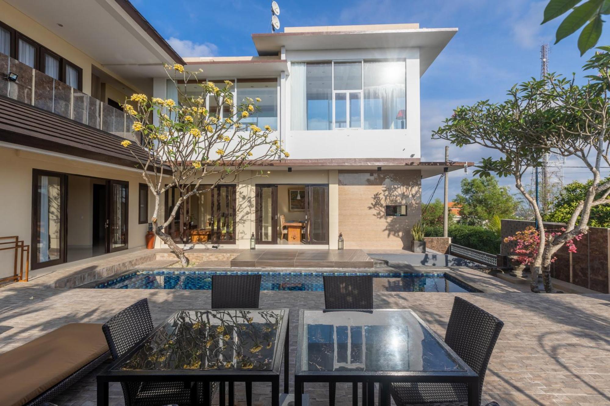 Villa Mayasari 6 Bed Rooms Nusa Dua  Eksteriør billede